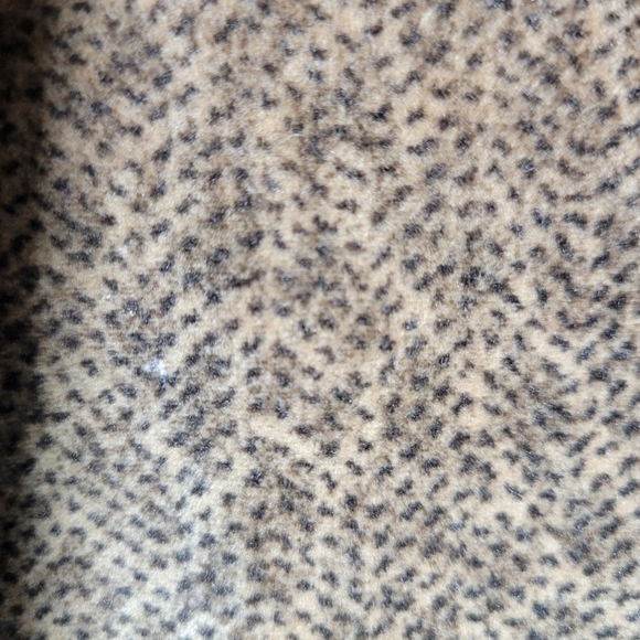 ❤️ 3 For $35 vintage Jones New York cheetah leopard print velour turtleneck - Picture 3 of 4
